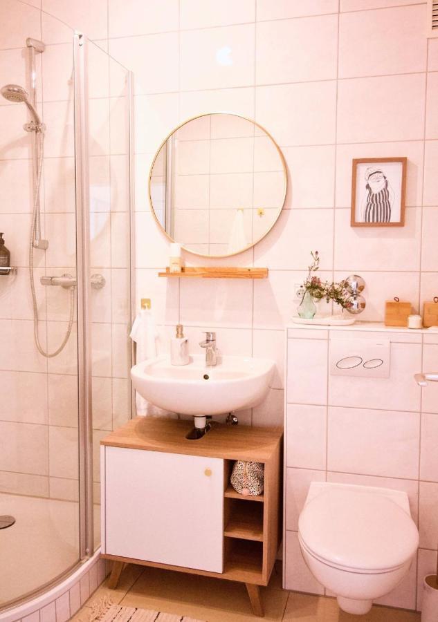 Apartment Mit Balkon - Netflix - Nahe Messe Duesseldorf Κρέφελντ Εξωτερικό φωτογραφία
