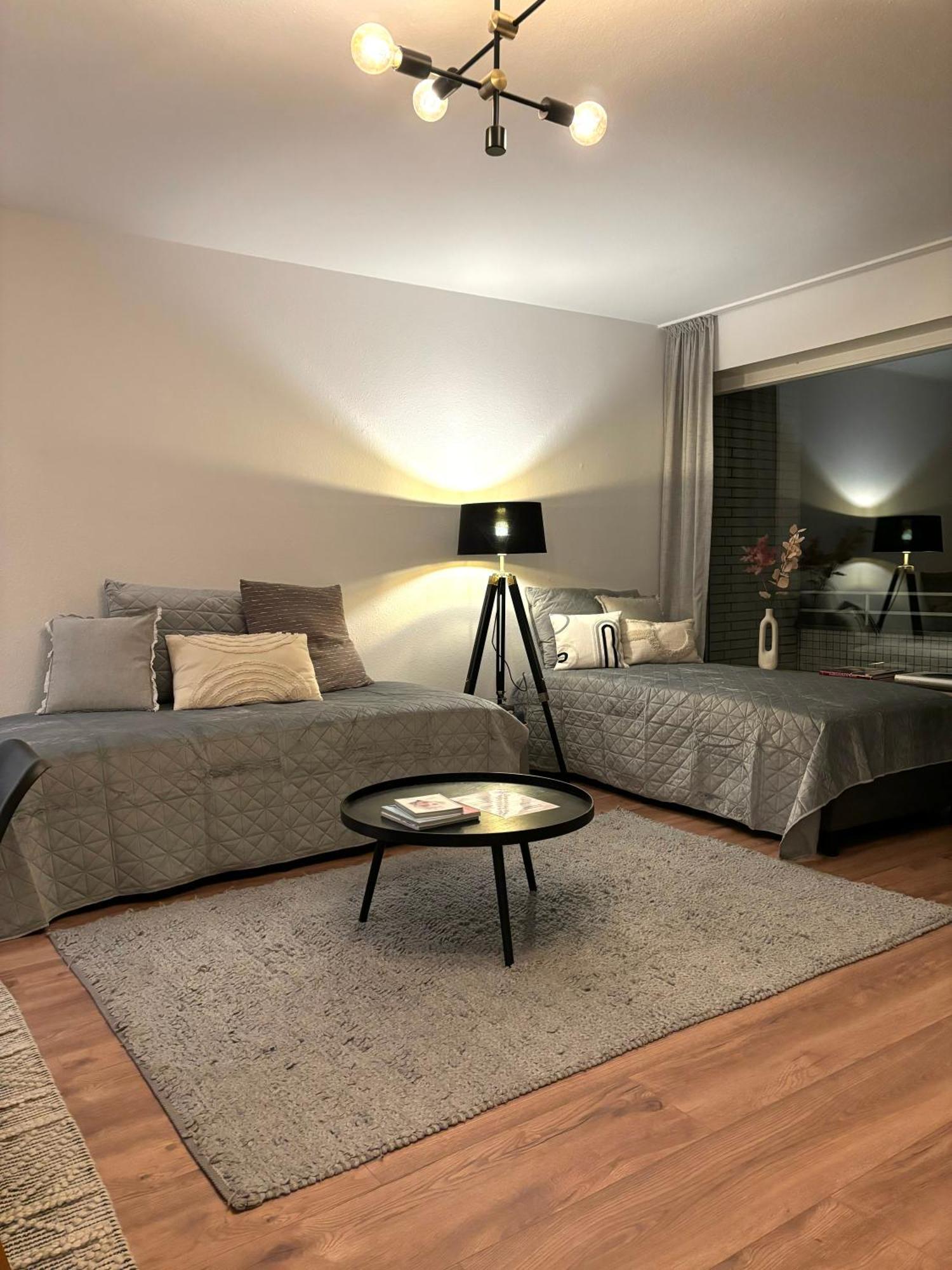 Apartment Mit Balkon - Netflix - Nahe Messe Duesseldorf Κρέφελντ Εξωτερικό φωτογραφία